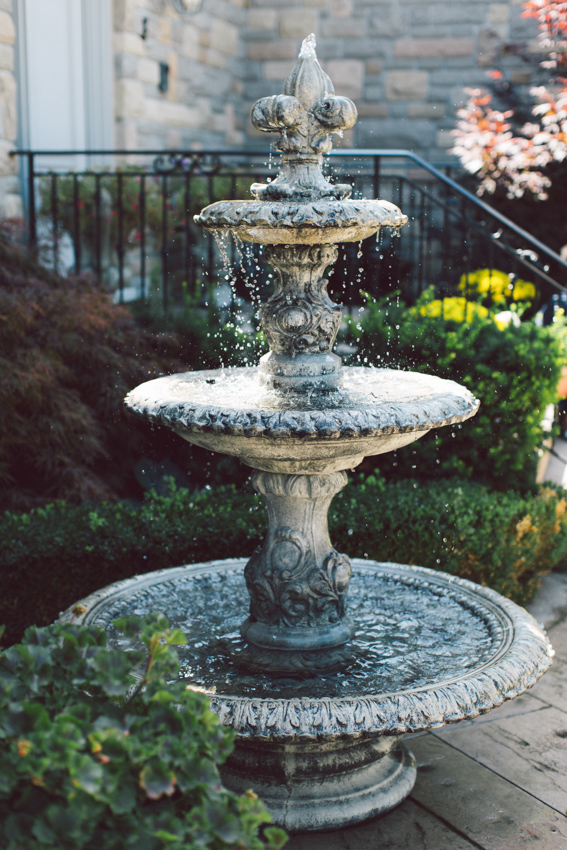 backyard bird fountain