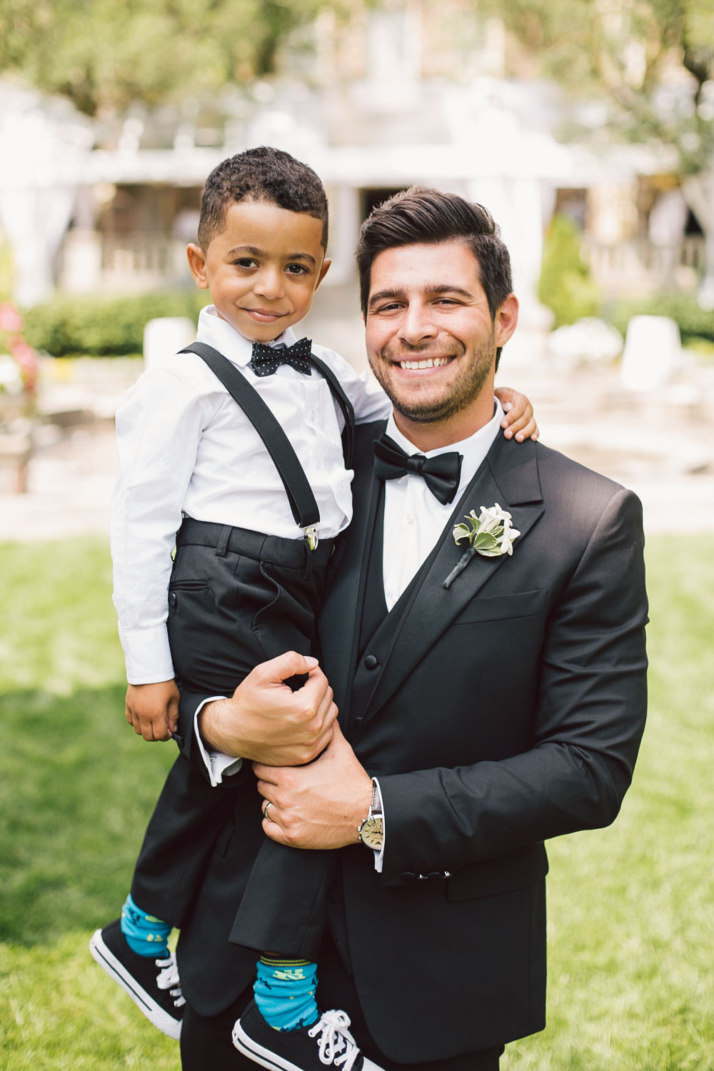 groom with the kid