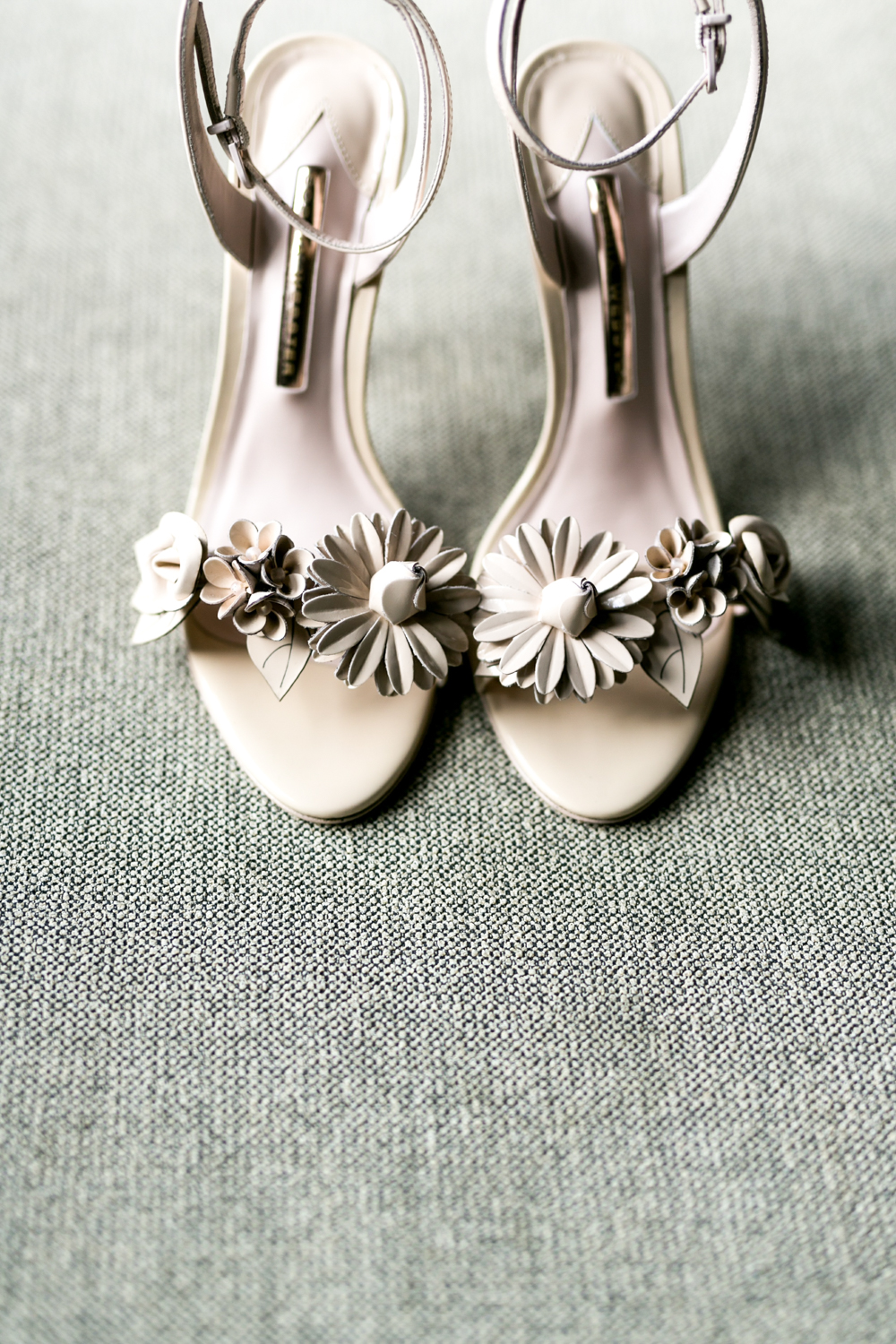 bride's shoes