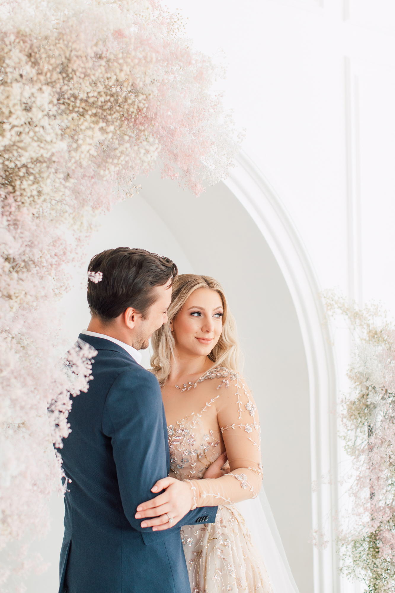mint room floral ceremony