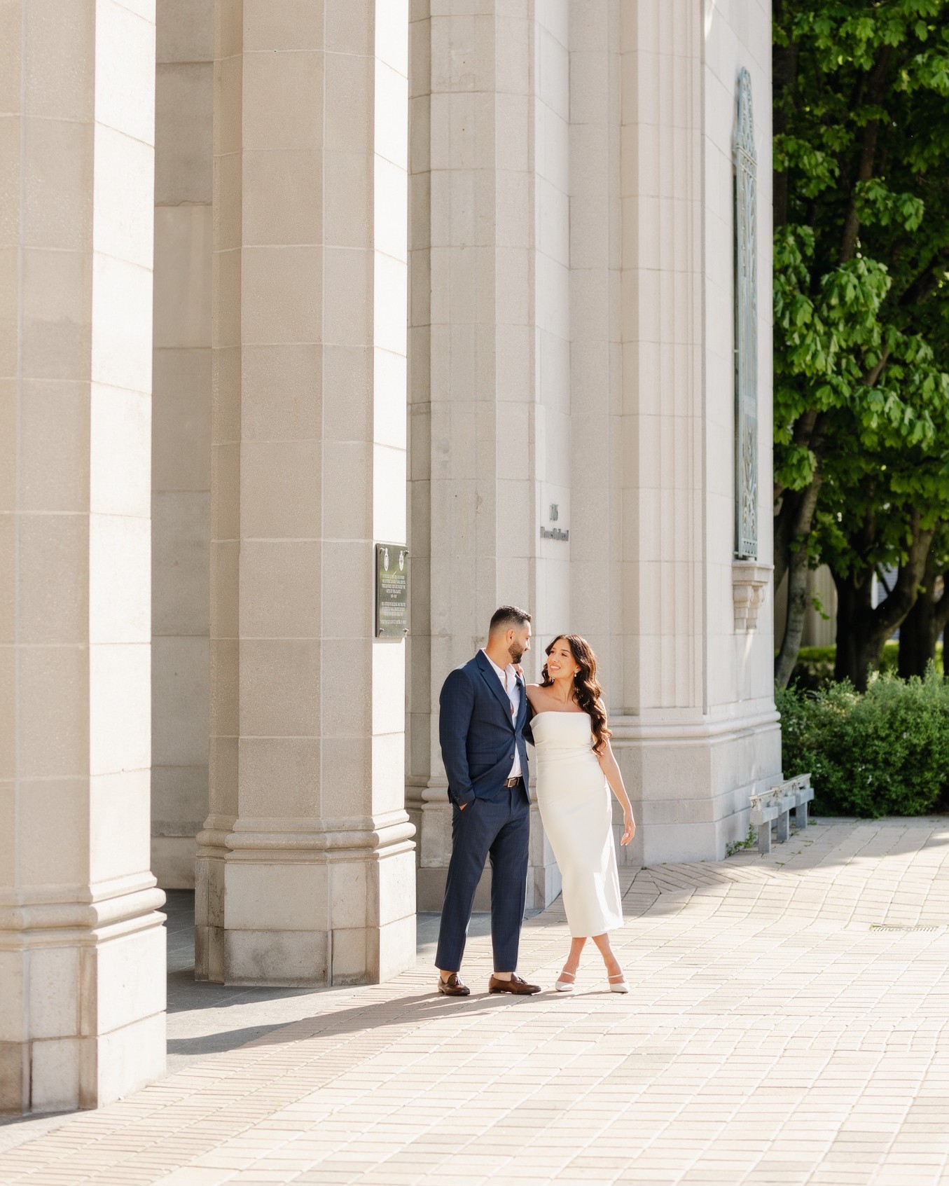 A Modern Styled Engagement Shoot In Downtown Toronto