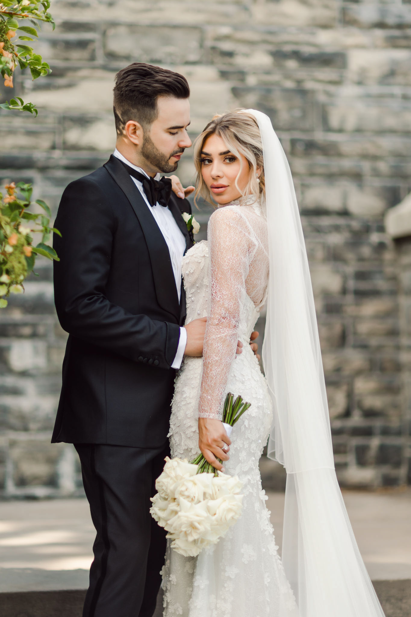 A Garden of 3000 White Roses at this Casa Loma Wedding